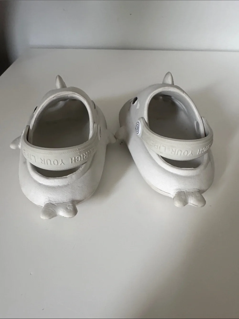 Kids Shark Clog Shoes - Light Gray 7c